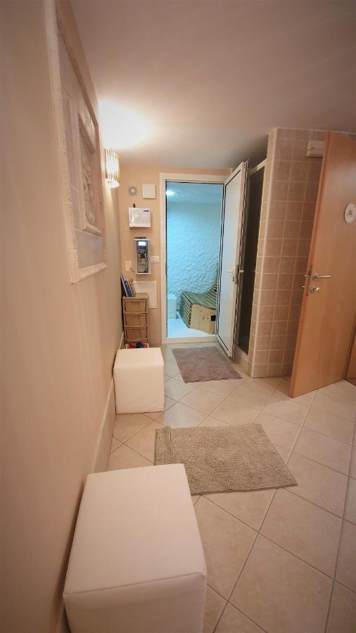 Apartment And Rooms Hisa Sonca Кобарид Екстериор снимка