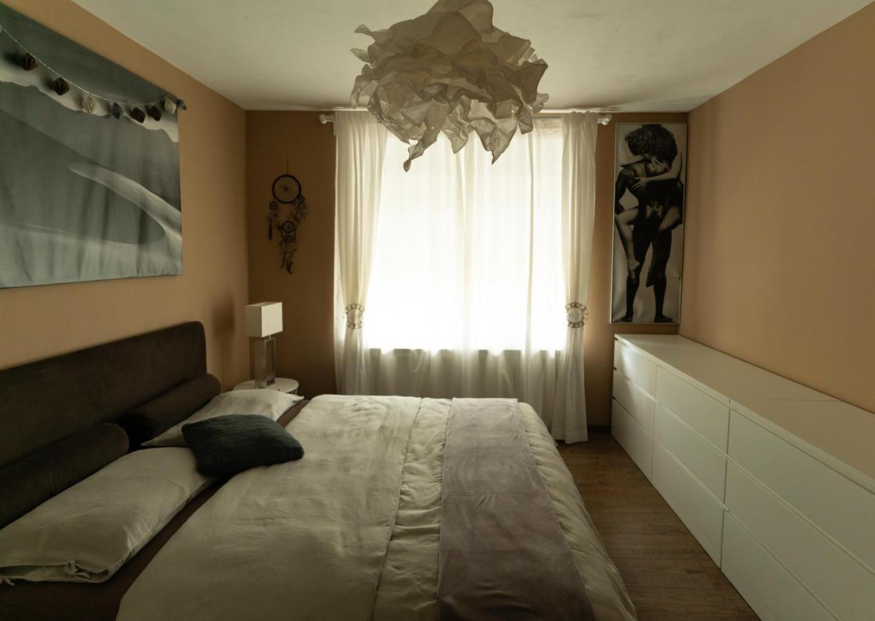 Apartment And Rooms Hisa Sonca Кобарид Екстериор снимка